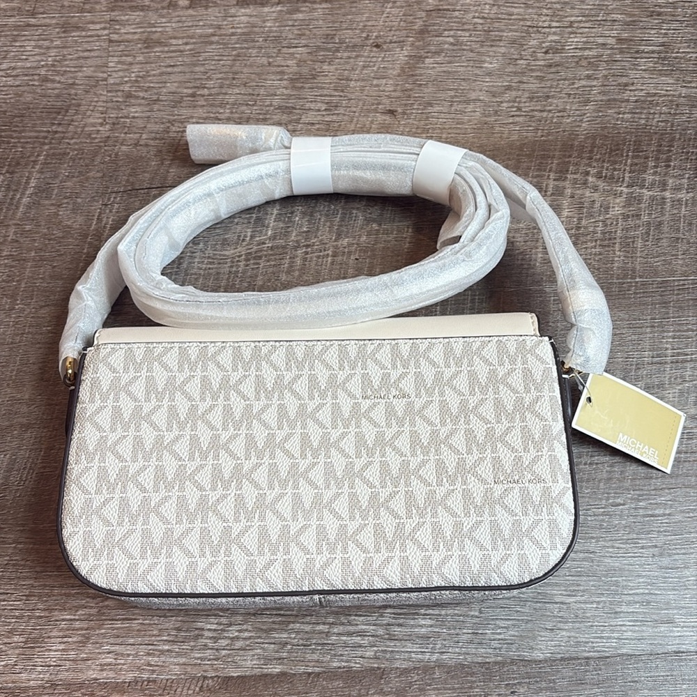 Michael Kors Jet Set Travel Small Logo Crossbody Bag Light Cream Gray NWT - Picture 5 of 9